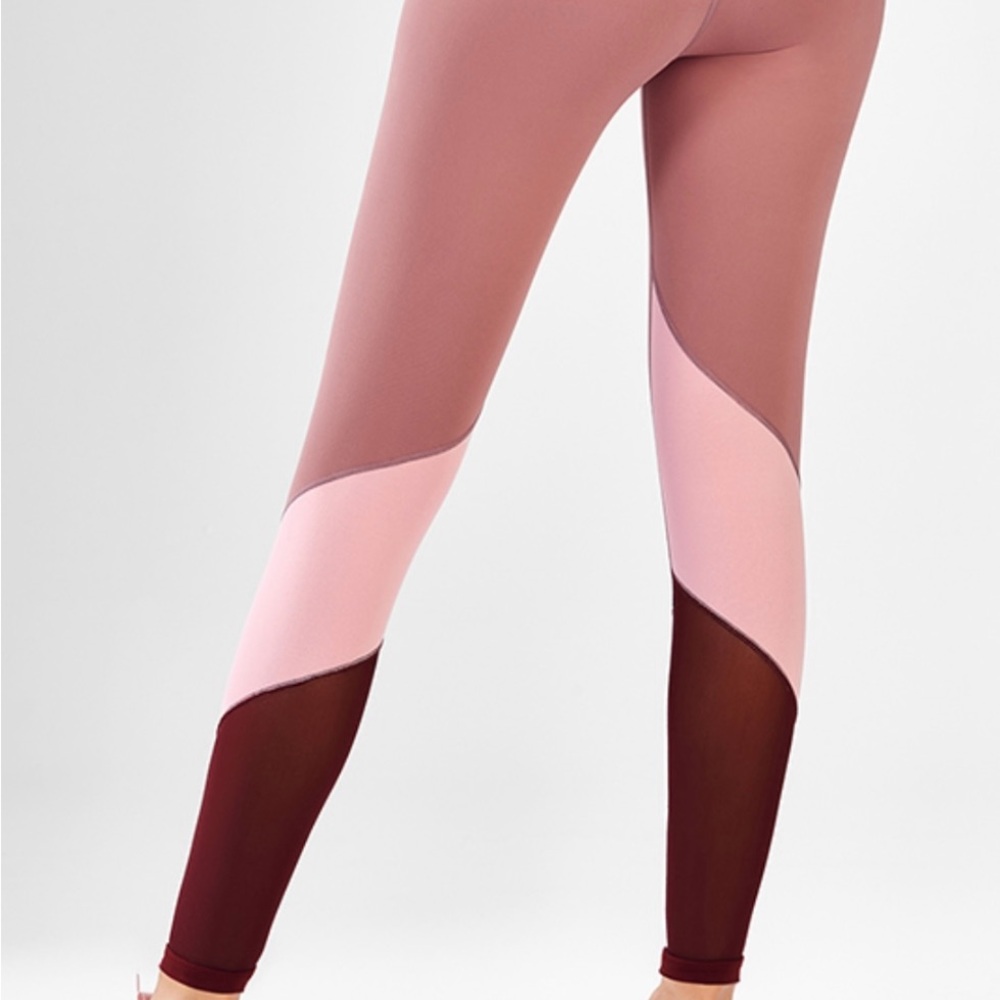 Fabletics legging mid rise, color, black pink size small